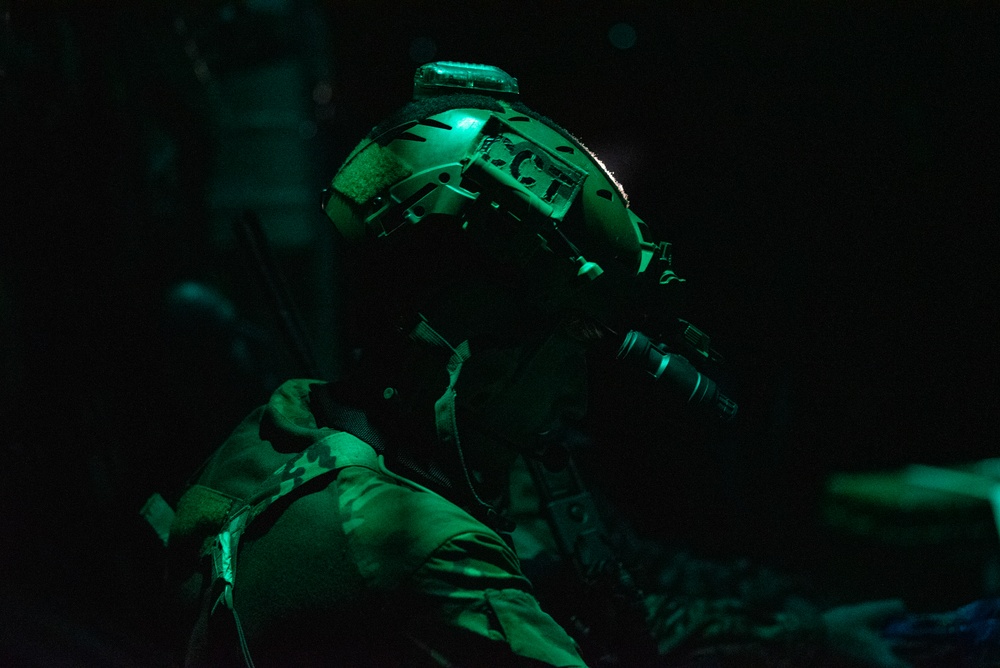Emerald Warrior sharpens maritime skills for Kentucky Air Guard special operators in St. Croix