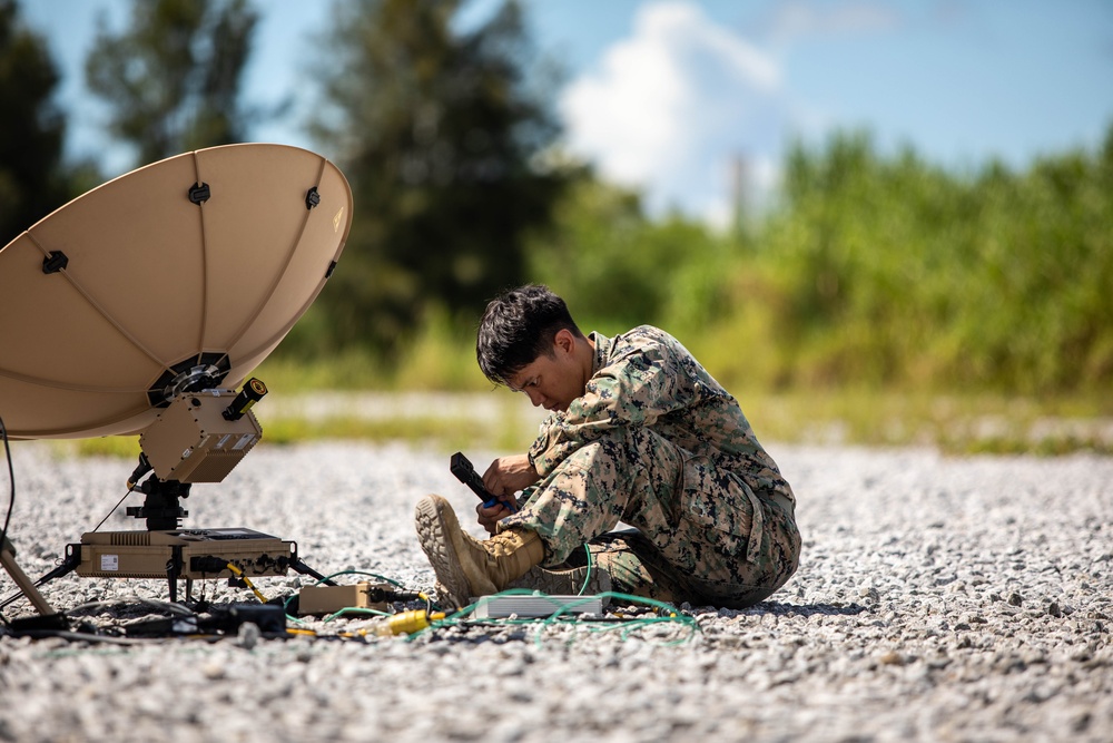 3d Intelligence Battalion conducts Direct Support Team field exercise