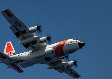 U.S. Coast Guard Air Station Barbers Point conducts training