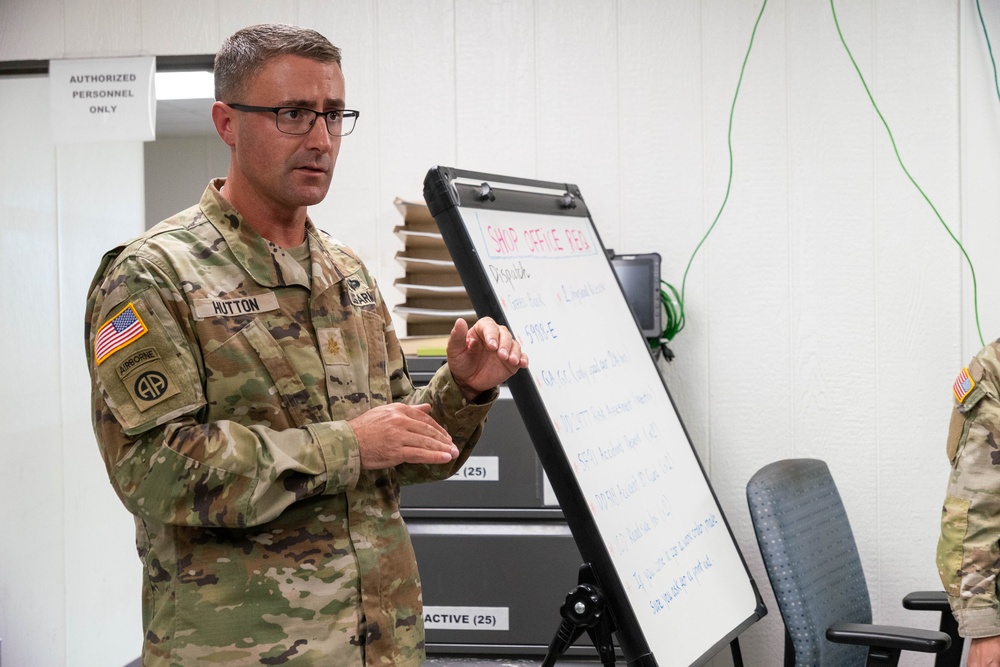 Colombian Army leadership visits Fort Hood