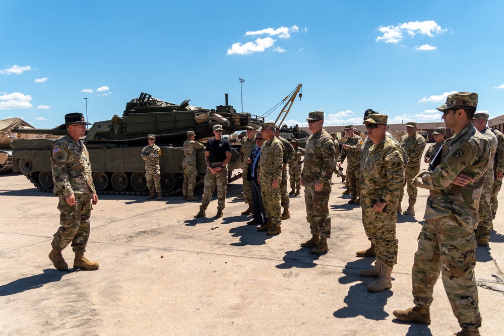 Colombian Army leadership visits Fort Hood