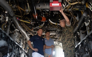 United States national 18U baseball team tours MCAS Futenma