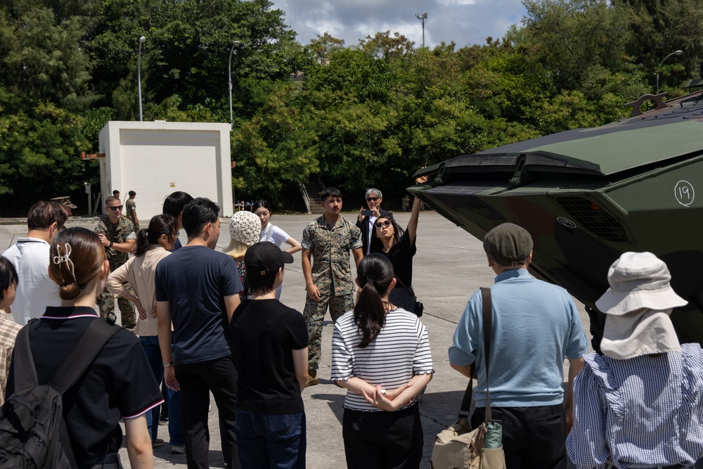 Senshu University Students Visit Camp Schwab