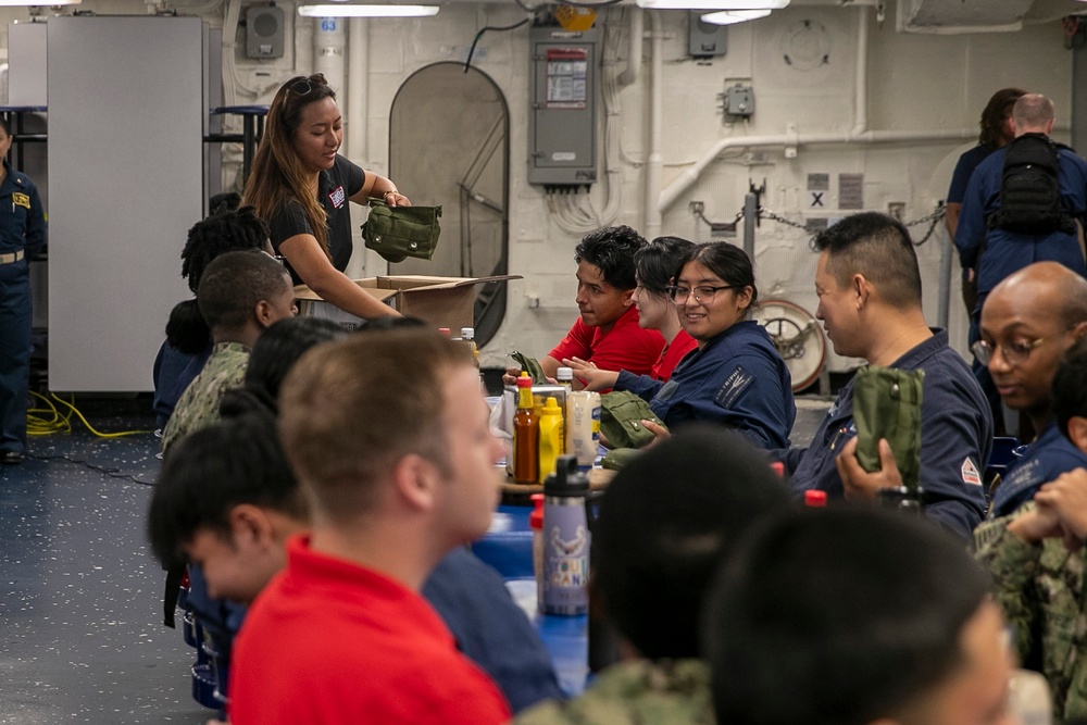 USO Sasebo Thanks USS Tripoli’s Supply Department
