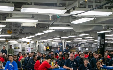 USO Sasebo Thanks USS Tripoli’s Supply Department