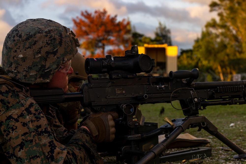 III MEF Support Battalion executes live-fire machine gun range