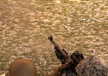 III MEF Support Battalion executes live-fire machine gun range