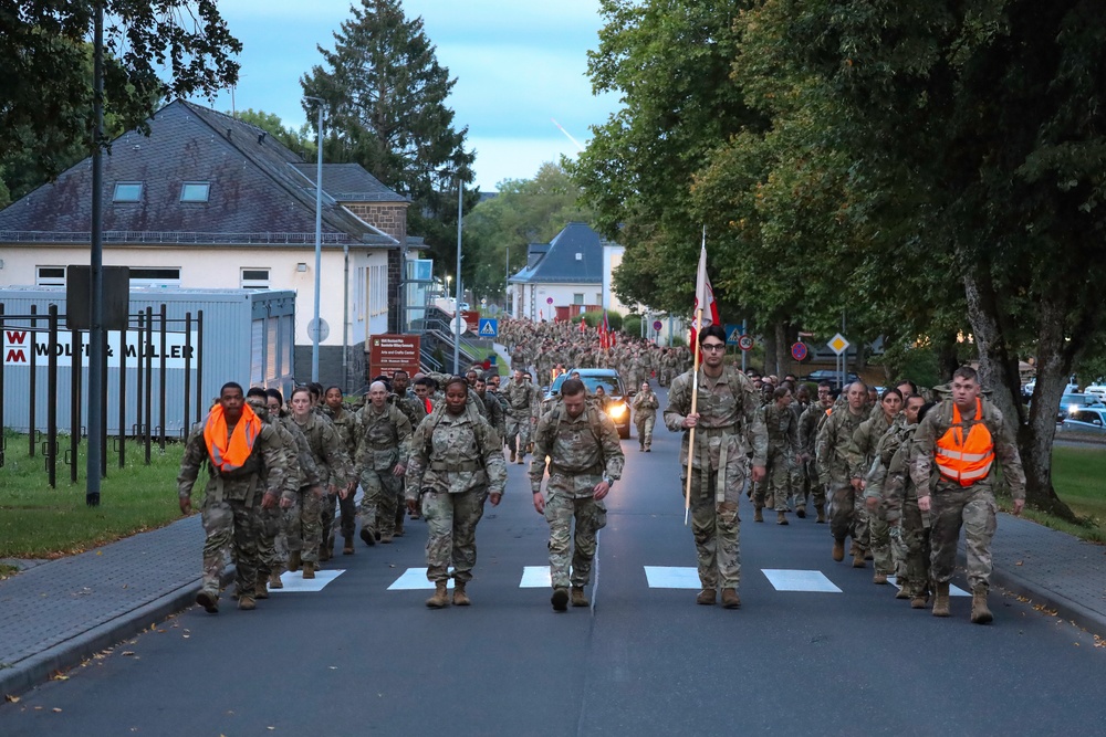Soldiers of the 16th Special Troops Battalion Increase Physical Readiness
