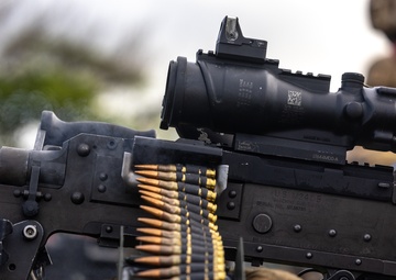 III MEF Support Battalion executes live-fire machine gun range