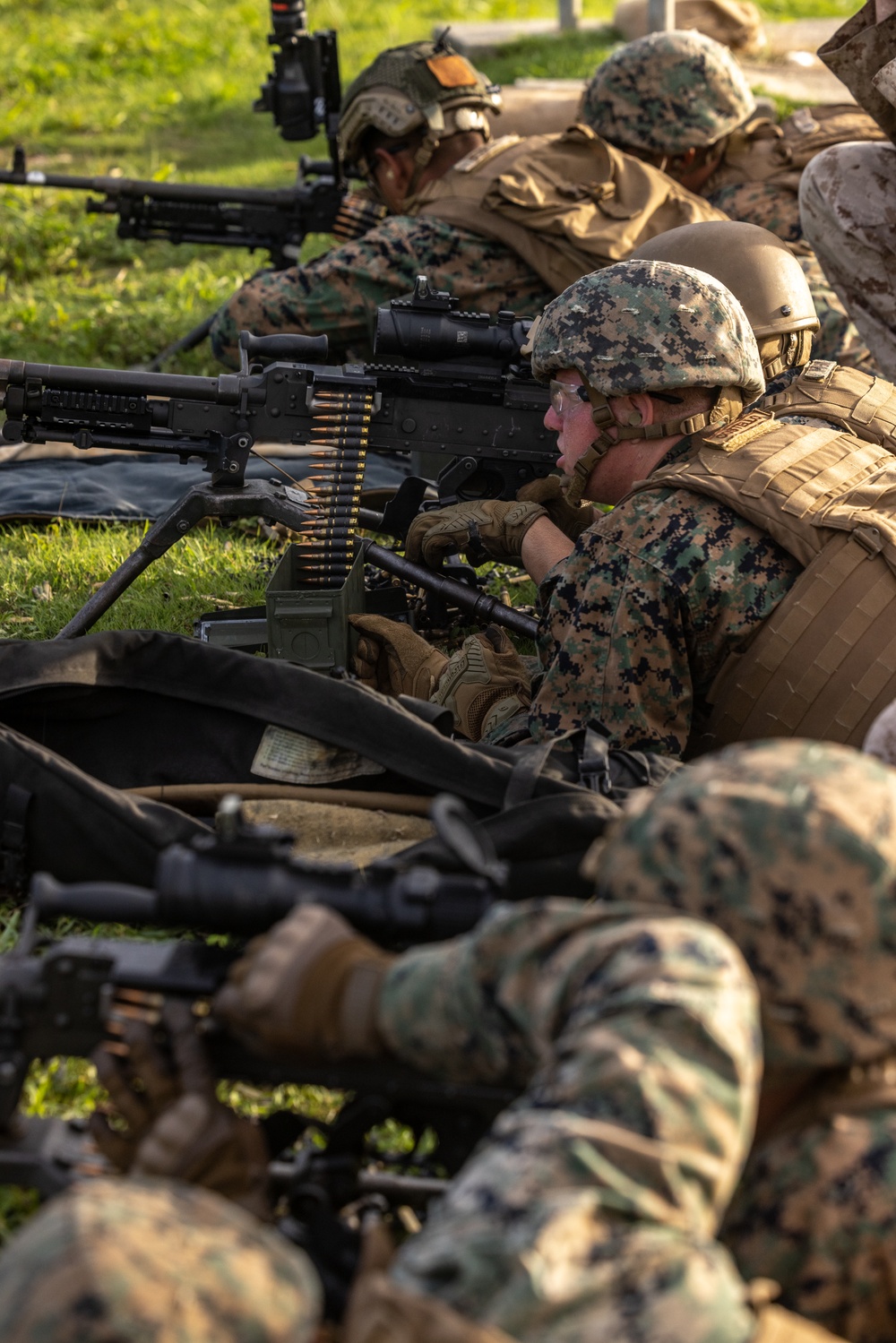 III MEF Support Battalion executes live-fire machine gun range