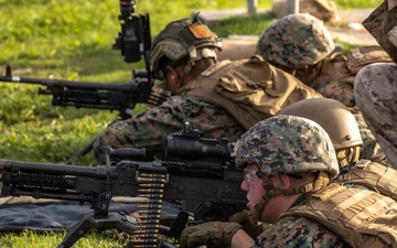 III MEF Support Battalion executes live-fire machine gun range