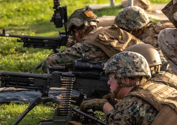 III MEF Support Battalion executes live-fire machine gun range