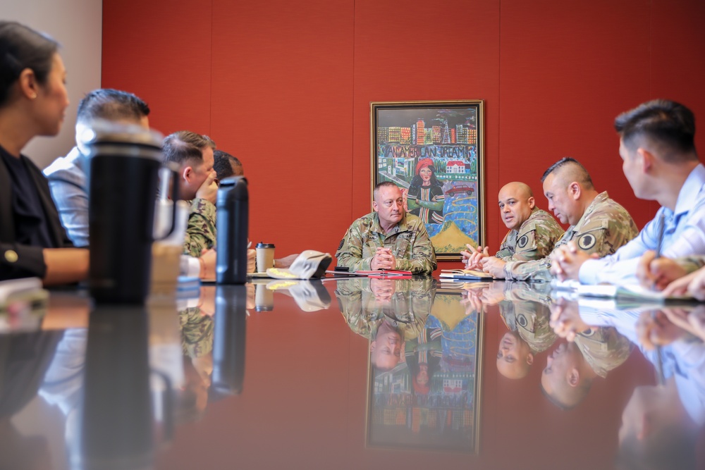 Hawaii Adjunct General visits Super Garuda Shield 25