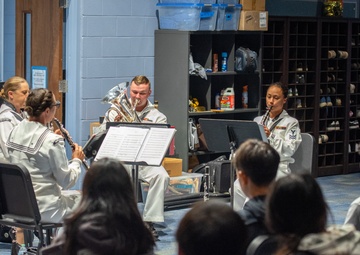 Chamber Ensemble performs for Maui Students