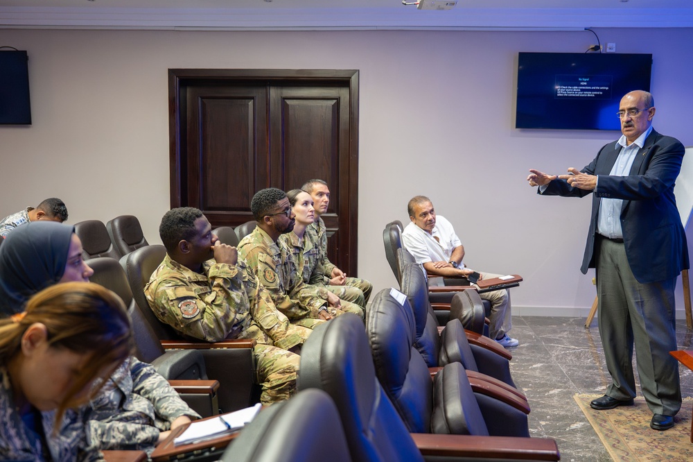BRIGHT STAR 25: U.S. and Egypt Aeromedical Skill Exchange