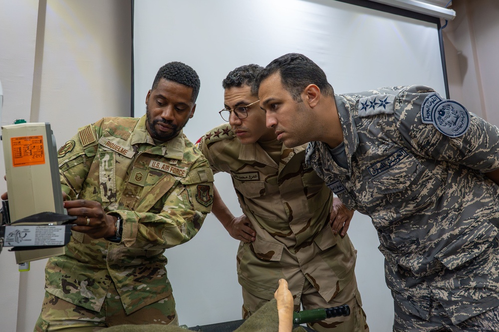 BRIGHT STAR 25: Joint service and multinational skill aeromedical skill exchange