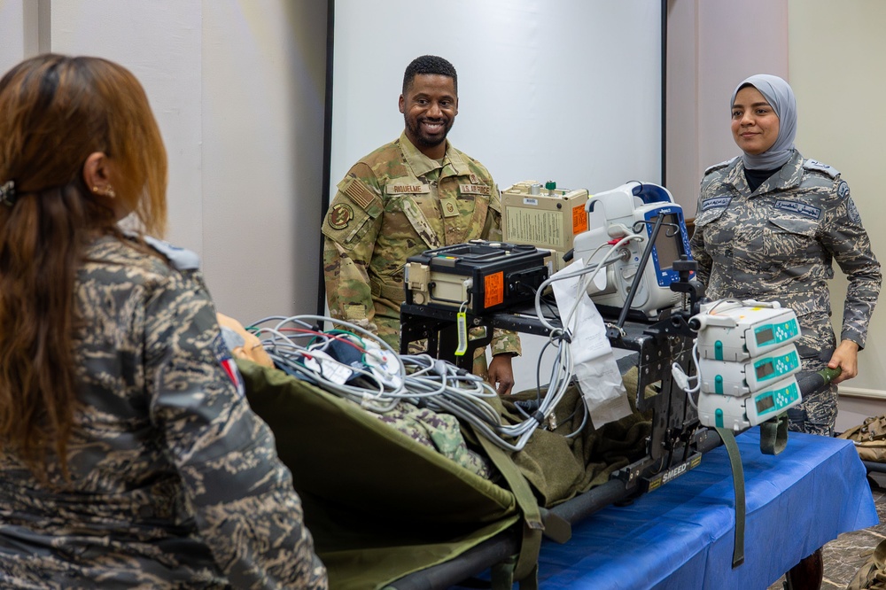 BRIGHT STAR 25: Joint service and multinational skill aeromedical skill exchange