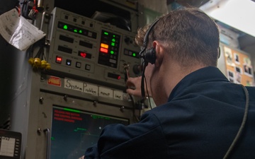 USS America (LHA 6) Conducts CIWS PACFIRE