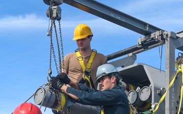 USS America (LHA 6) Conducts Missile Handling