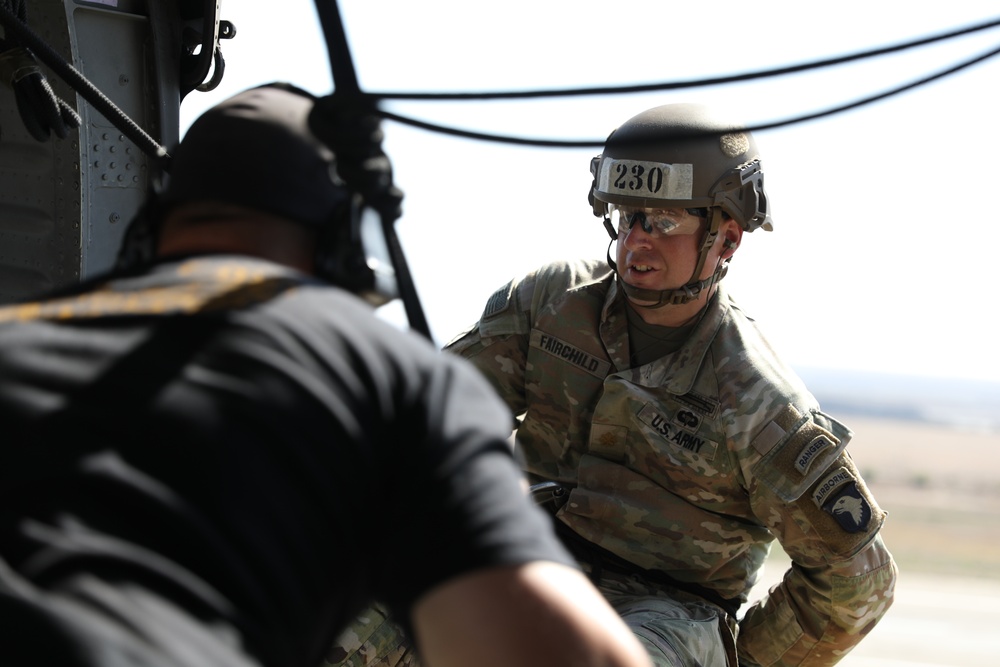 Sabalauski Air Assault School Conduct Aircraft Repel on MKAB, Romania