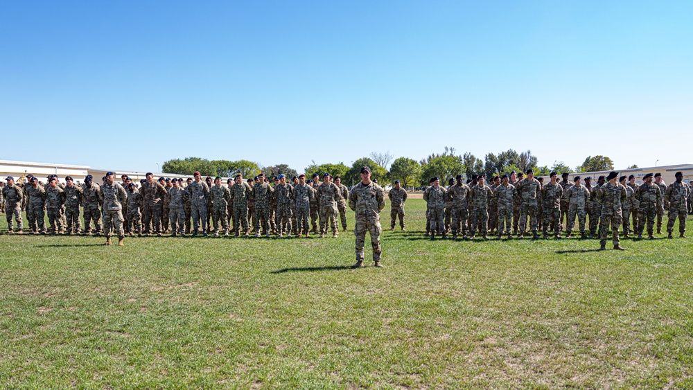 Air assault course graduation Mihail Kogălniceanu Air Base