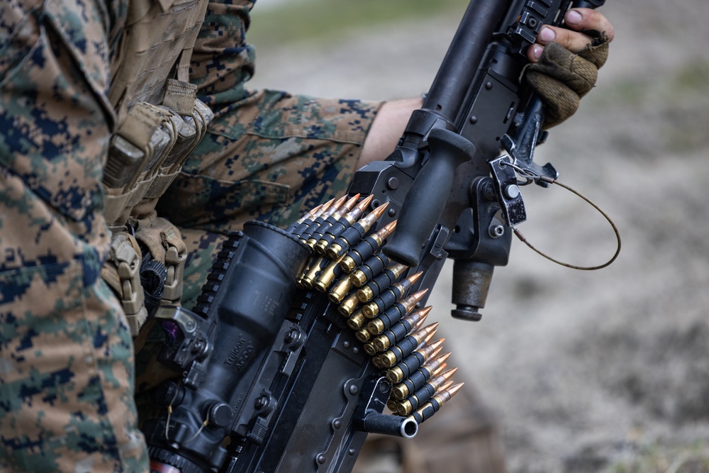 Marines with Infantry Small Unit Leadership Course participate in a combined arms live fire exercise