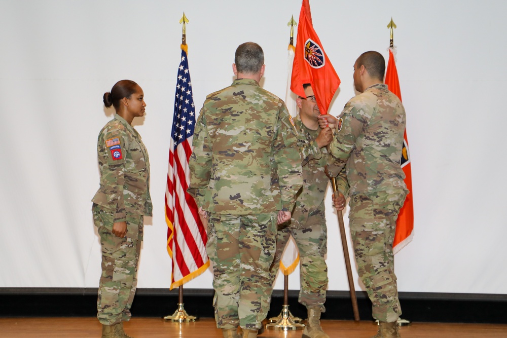 7th Signal Command HHC Change of Command