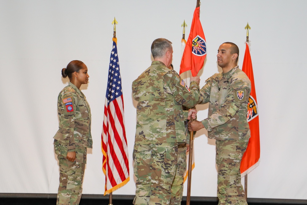 7th Signal Command HHC Change of Command