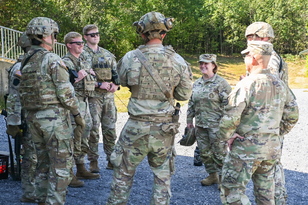 Maj. Gen. Laura McHugh visits Live Fire Shoot House Master Trainer Course