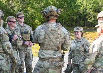 Maj. Gen. Laura McHugh visits Live Fire Shoot House Master Trainer Course