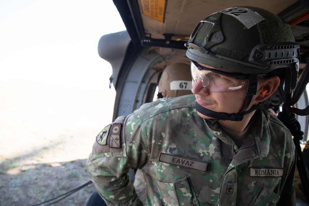 The Sabalauski Air Assault School Conducts UH-60 Black Hawk Rappels in Romania