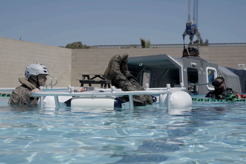 11th MEU Marines participate in Underwater Egress Training