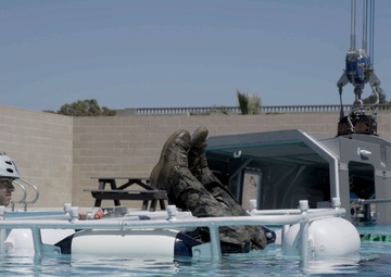 11th MEU Marines participate in Underwater Egress Training