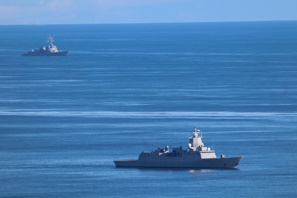 Royal Norwegian and U.S. Naval Forces Operate in the Barents Sea