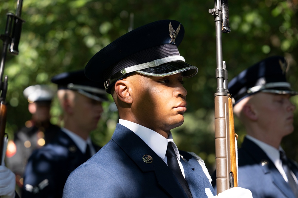 Polish President Karol Nawrocki Visits Arlington National Cemetery