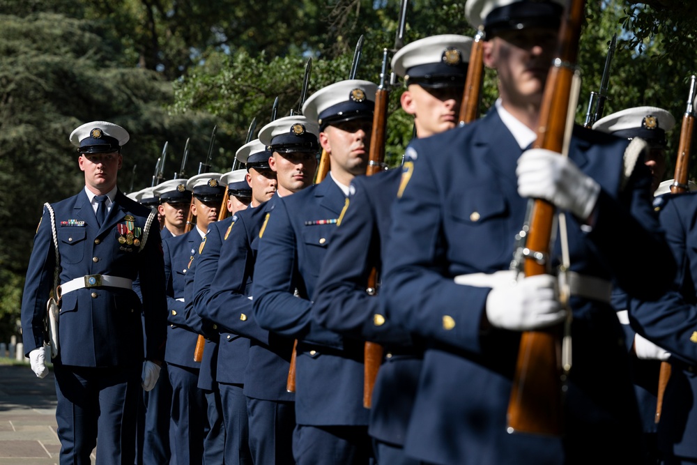 Polish President Karol Nawrocki Visits Arlington National Cemetery