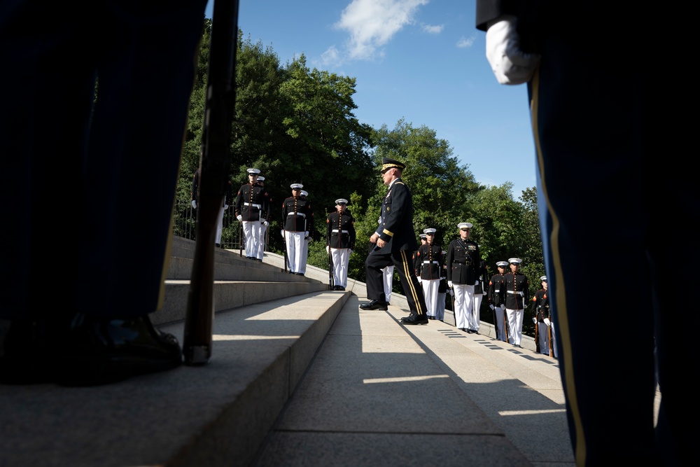 Polish President Karol Nawrocki Visits Arlington National Cemetery