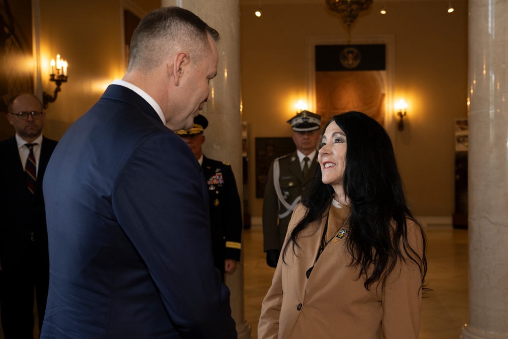 Polish President Karol Nawrocki Visits Arlington National Cemetery