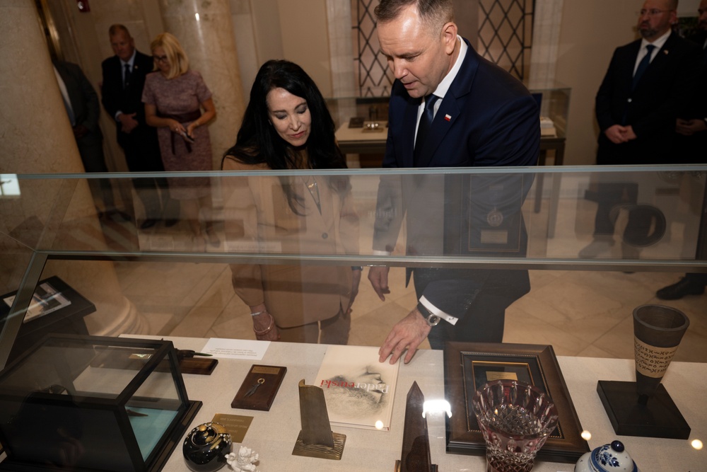 Polish President Karol Nawrocki Visits Arlington National Cemetery
