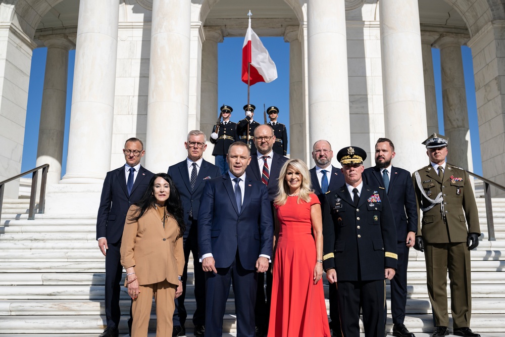 Polish President Karol Nawrocki Visits Arlington National Cemetery