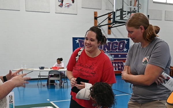 Fort Hood CYS homeschool fair connects families with local resources