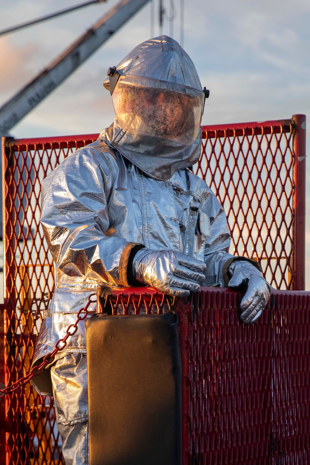 USS Kearsarge Conducts Flight Deck Fire Drill Underway