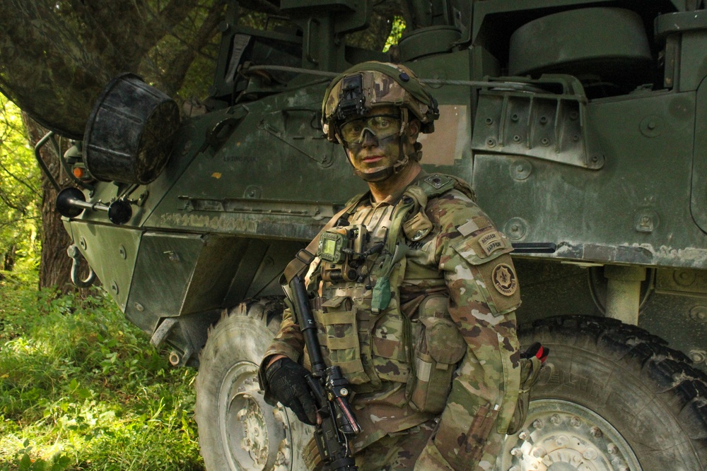 2CR Establishes Security Positions at Saber Junction 25