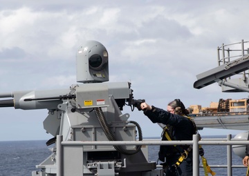 Kearsarge Conducts Live Fire