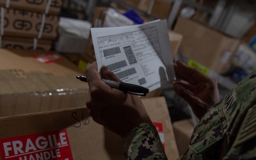 USS Ronald Reagan Sailors Work to Maintain Material Condition