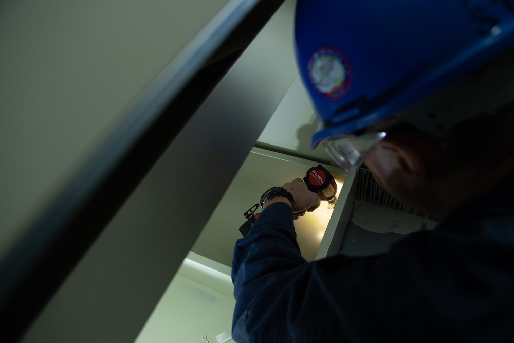 USS Ronald Reagan Sailors Work to Maintain Material Condition