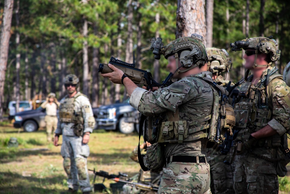 5th SFG (A) Soldiers Conduct Weapons Validation at JRTC