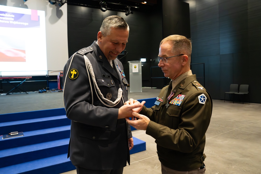 Military faith leaders gather for Polish evangelical pastoral ministry milestone
