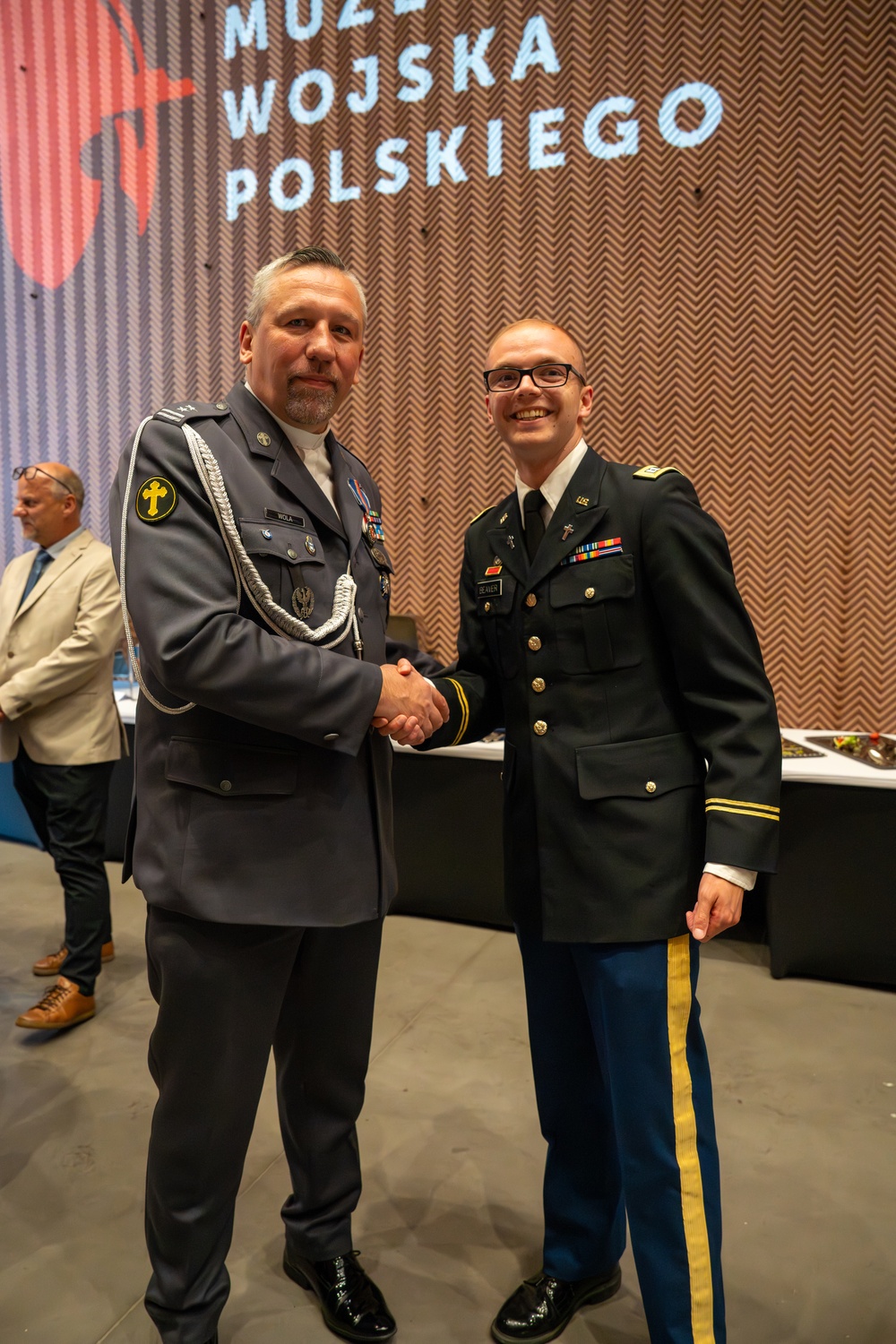 Military faith leaders gather for Polish evangelical pastoral ministry milestone