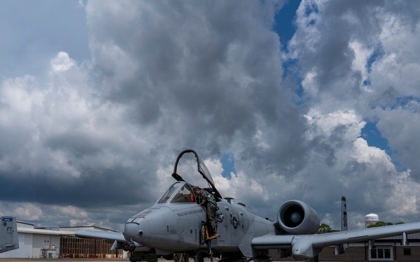 A-10s Train at Keesler